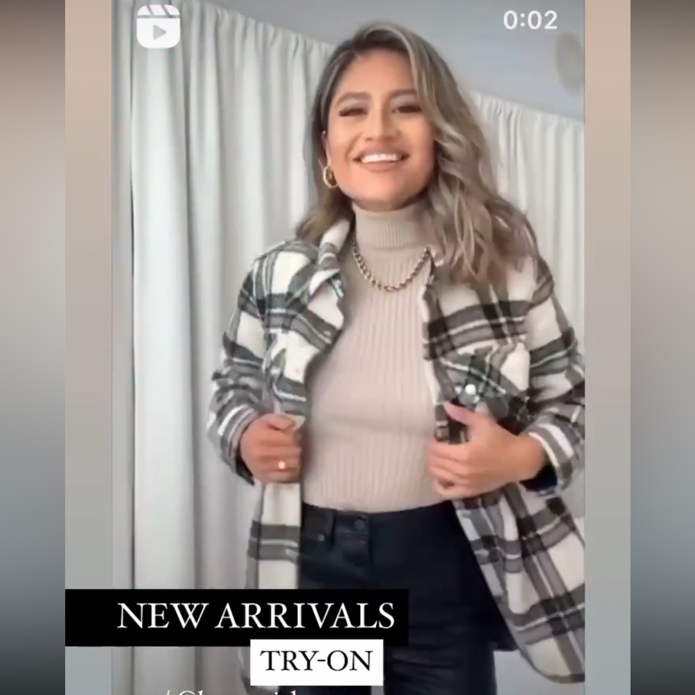 BLANKNYC Plaid Flannel Jacket Shacket in Outsider - Picture 7 of 7